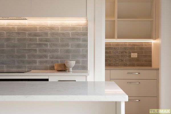 Essence Storm 75x300mm